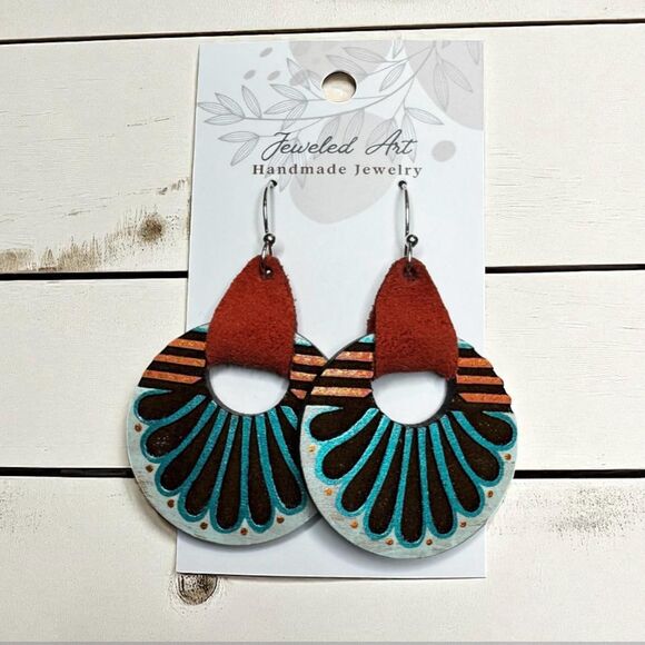 Pre-order Hand-Painted Showgirl Inspired Deco Fan Burst Wood Earrings - Picture 6 of 6